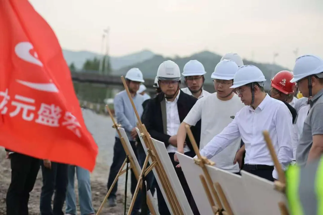 水利部副部长王宝恩一行到我司承建的项目进行调研